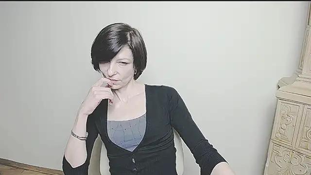 Live streaming joy: Improve your typing skills with these steaming hot slutz, and dive into the mesmerizing world of nude persuasion.