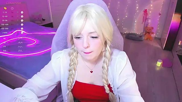 Live streaming joy: Improve your typing skills with these steaming hot slutz, and dive into the mesmerizing world of nude persuasion.