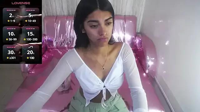 Live streaming joy: Improve your typing skills with these steaming hot slutz, and dive into the mesmerizing world of nude persuasion.