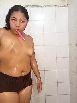 angelHeath13 from StripChat is Freechat