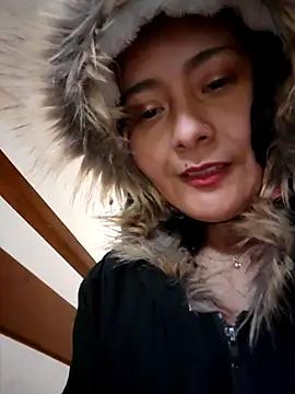 Live streaming joy: Improve your typing skills with these steaming hot slutz, and dive into the mesmerizing world of nude persuasion.