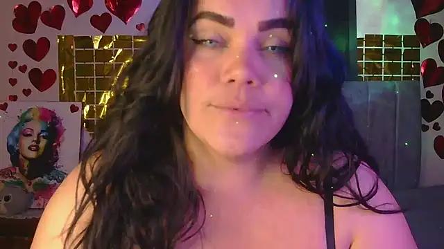 Live streaming joy: Improve your typing skills with these steaming hot slutz, and dive into the mesmerizing world of nude persuasion.