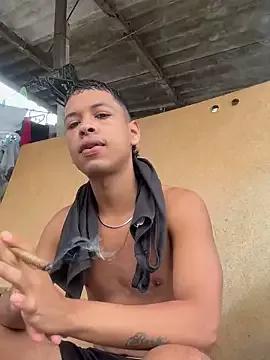 Boyscret from StripChat is Freechat