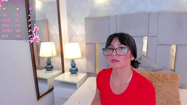 Camilaa_Sanchez_ from StripChat is Freechat