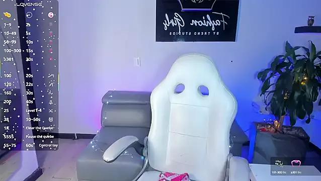 Live streaming joy: Improve your typing skills with these steaming hot slutz, and dive into the mesmerizing world of nude persuasion.