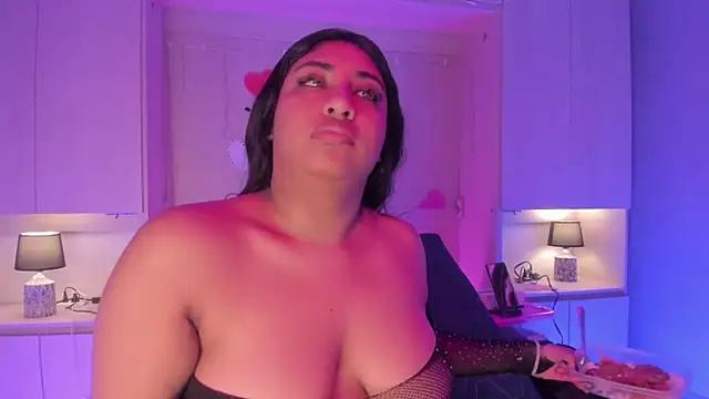 Live streaming joy: Improve your typing skills with these steaming hot slutz, and dive into the mesmerizing world of nude persuasion.