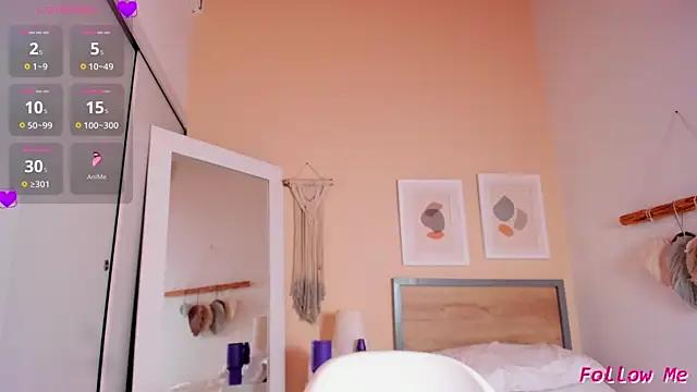 Live streaming joy: Improve your typing skills with these steaming hot slutz, and dive into the mesmerizing world of nude persuasion.