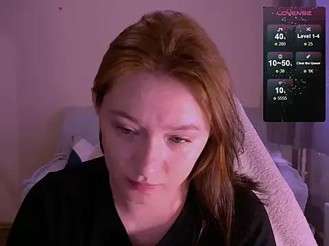 Chloe_strip from StripChat is Freechat