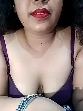 Photos of Cute-Raashii from StripChat is Freechat