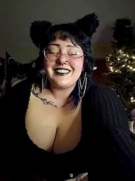 Live streaming joy: Improve your typing skills with these steaming hot slutz, and dive into the mesmerizing world of nude persuasion.