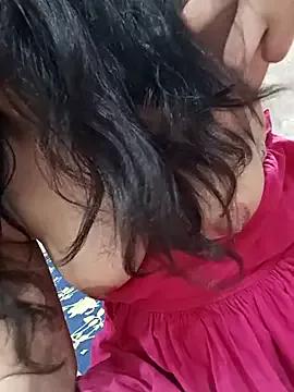 CuteSarikaLIVE from StripChat is Freechat