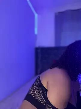 Dyan_adams from StripChat is Freechat