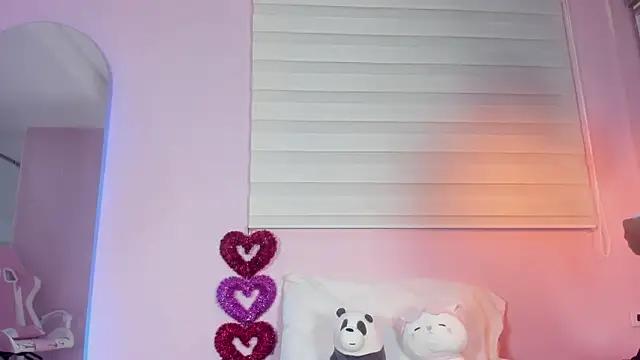 Live streaming joy: Improve your typing skills with these steaming hot slutz, and dive into the mesmerizing world of nude persuasion.