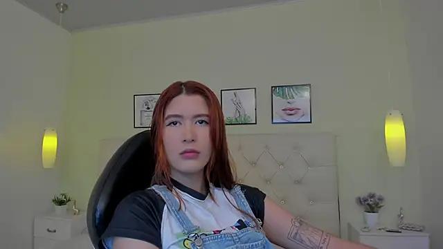 Live streaming joy: Improve your typing skills with these steaming hot slutz, and dive into the mesmerizing world of nude persuasion.