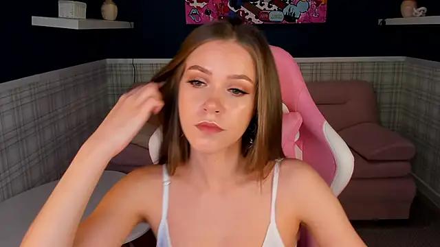 Live streaming joy: Improve your typing skills with these steaming hot slutz, and dive into the mesmerizing world of nude persuasion.