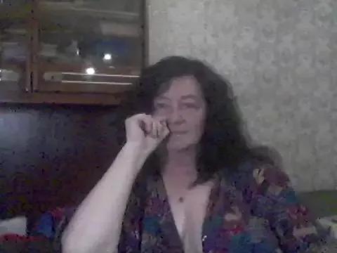 GypsiQueen2 from StripChat is Freechat