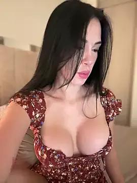 Photos of Im_Valentina from StripChat is Freechat