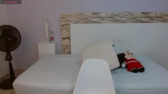 Live streaming joy: Improve your typing skills with these steaming hot slutz, and dive into the mesmerizing world of nude persuasion.
