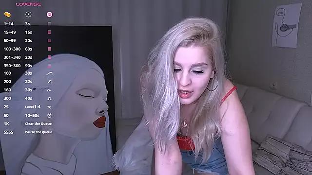 lady__luck__ from StripChat is Freechat