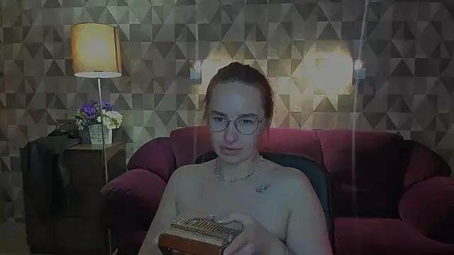 LarissMar from StripChat is Freechat
