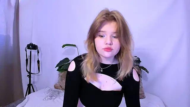 Live streaming joy: Improve your typing skills with these steaming hot slutz, and dive into the mesmerizing world of nude persuasion.