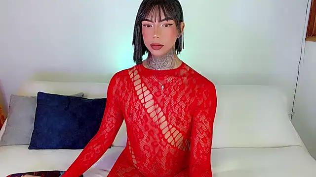 Live streaming joy: Improve your typing skills with these steaming hot slutz, and dive into the mesmerizing world of nude persuasion.