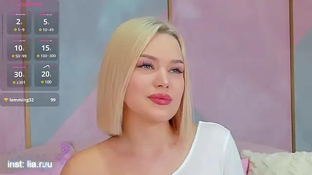 Live streaming joy: Improve your typing skills with these steaming hot slutz, and dive into the mesmerizing world of nude persuasion.