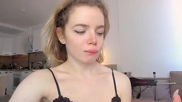 Live streaming joy: Improve your typing skills with these steaming hot slutz, and dive into the mesmerizing world of nude persuasion.