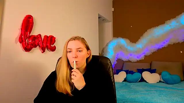 Live streaming joy: Improve your typing skills with these steaming hot slutz, and dive into the mesmerizing world of nude persuasion.