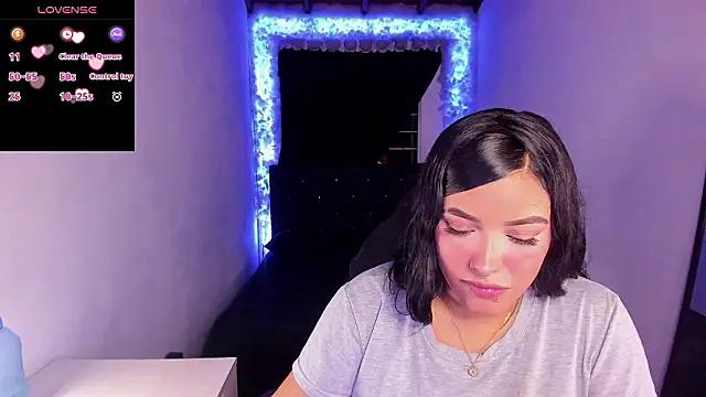 Live streaming joy: Improve your typing skills with these steaming hot slutz, and dive into the mesmerizing world of nude persuasion.