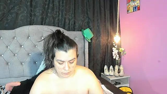 Live streaming joy: Improve your typing skills with these steaming hot slutz, and dive into the mesmerizing world of nude persuasion.
