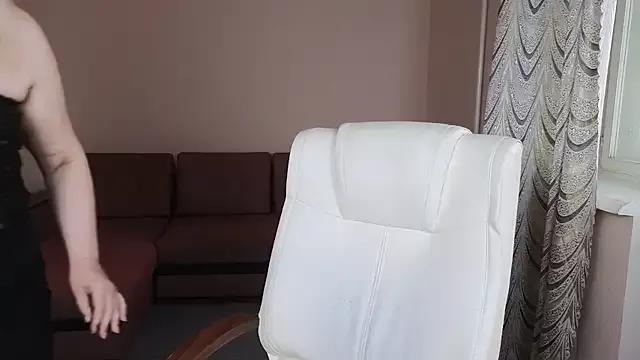 Mary_Mist from StripChat is Freechat