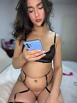 Photos of MiahWindsor from StripChat is Freechat