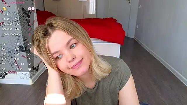 Live streaming joy: Improve your typing skills with these steaming hot slutz, and dive into the mesmerizing world of nude persuasion.