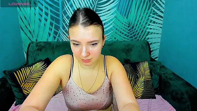Live streaming joy: Improve your typing skills with these steaming hot slutz, and dive into the mesmerizing world of nude persuasion.