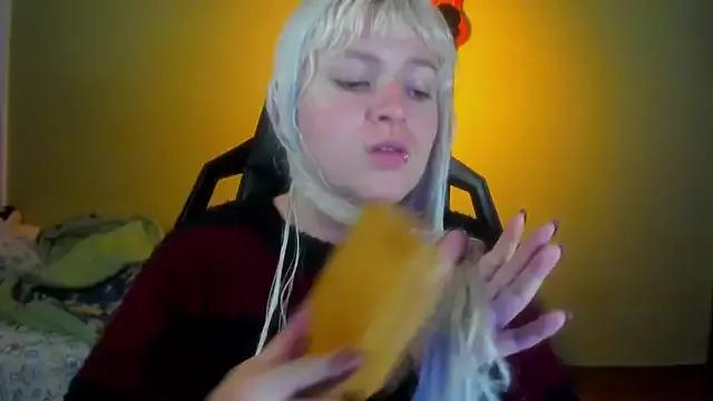 Live streaming joy: Improve your typing skills with these steaming hot slutz, and dive into the mesmerizing world of nude persuasion.