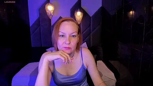 Live streaming joy: Improve your typing skills with these steaming hot slutz, and dive into the mesmerizing world of nude persuasion.
