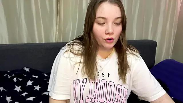 PinkyPupok from StripChat is Freechat