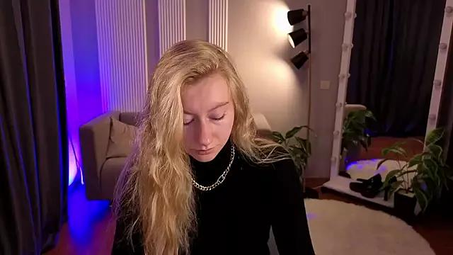 Live streaming joy: Improve your typing skills with these steaming hot slutz, and dive into the mesmerizing world of nude persuasion.