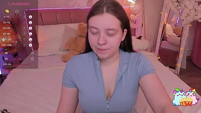 Live streaming joy: Improve your typing skills with these steaming hot slutz, and dive into the mesmerizing world of nude persuasion.