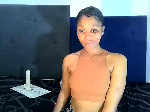 Photos of ReginaStar16 from StripChat is Freechat