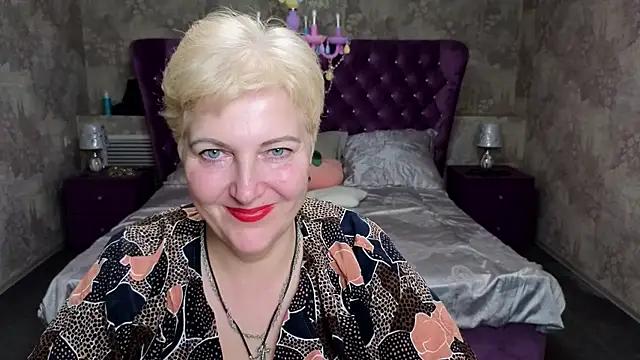 Live streaming joy: Improve your typing skills with these steaming hot slutz, and dive into the mesmerizing world of nude persuasion.