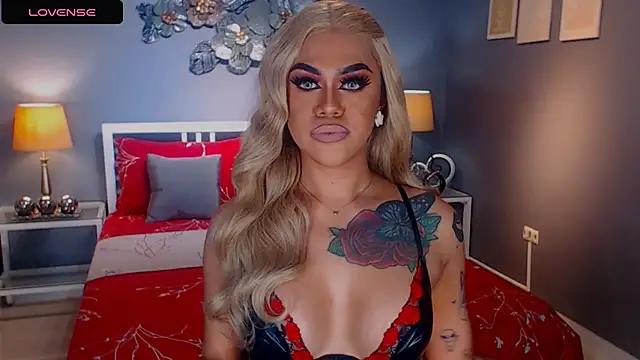 Live streaming joy: Improve your typing skills with these steaming hot slutz, and dive into the mesmerizing world of nude persuasion.