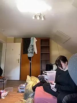 Photos of Tightassslut18 from StripChat is Freechat