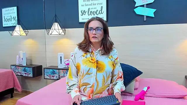 Live streaming joy: Improve your typing skills with these steaming hot slutz, and dive into the mesmerizing world of nude persuasion.