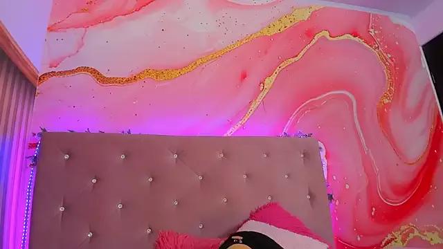 Live streaming joy: Improve your typing skills with these steaming hot slutz, and dive into the mesmerizing world of nude persuasion.