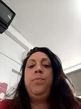 XNaughtysouthlondonMILFXX from StripChat is Freechat