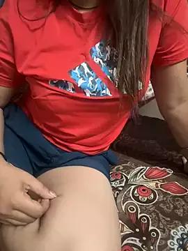 Your-Daisy from StripChat is Freechat