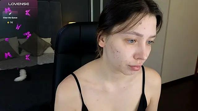 Live streaming joy: Improve your typing skills with these steaming hot slutz, and dive into the mesmerizing world of nude persuasion.