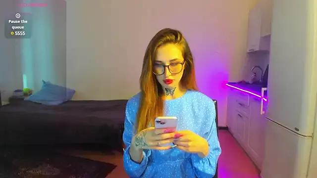 Live streaming joy: Improve your typing skills with these steaming hot slutz, and dive into the mesmerizing world of nude persuasion.